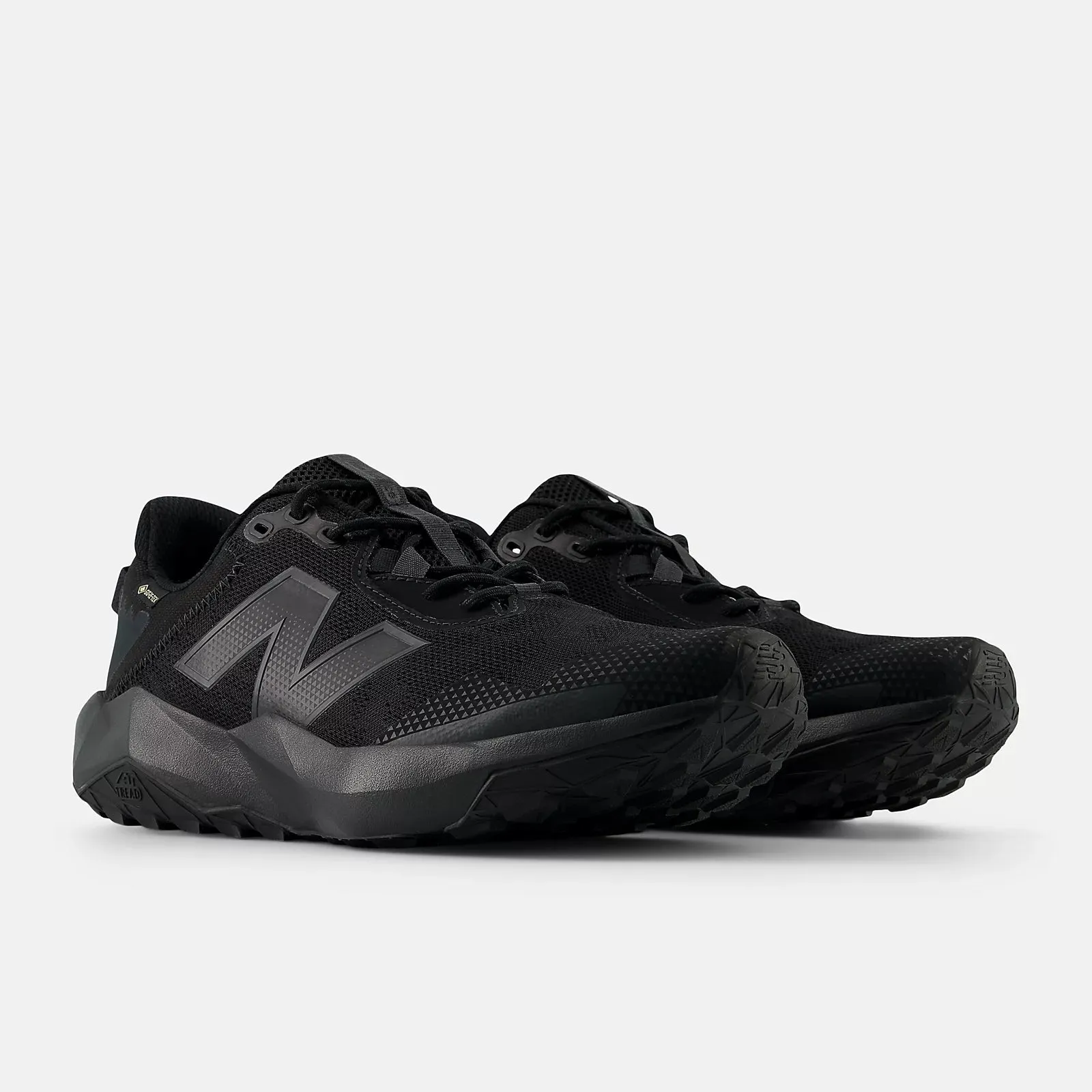 New Balance Men's DynaSoft Nitrel v6 Gore Tex Shoes Black/Phantom MTNTRGB6